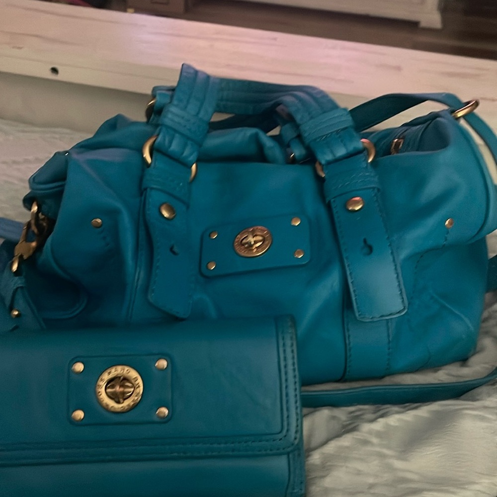 Marc Jacobs crossbody handbag with matching wallet